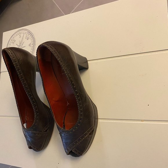 JOAN and DAVID Shoes - JOAN and DAVID couture circa 90